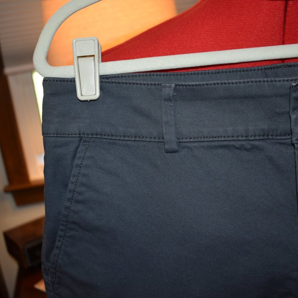 pants - Picture 2 of 5
